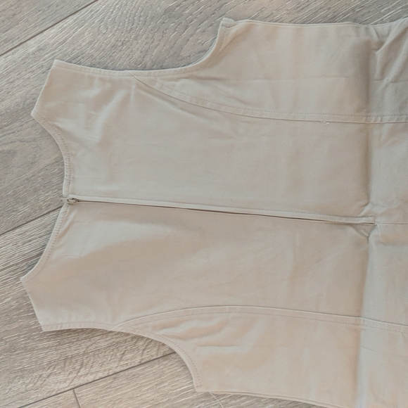 Old Navy Uniform Romper size 8 plus - Picture 3 of 4